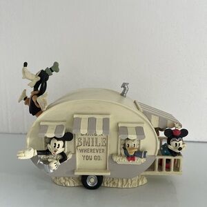 Disney Mickey and friends camper